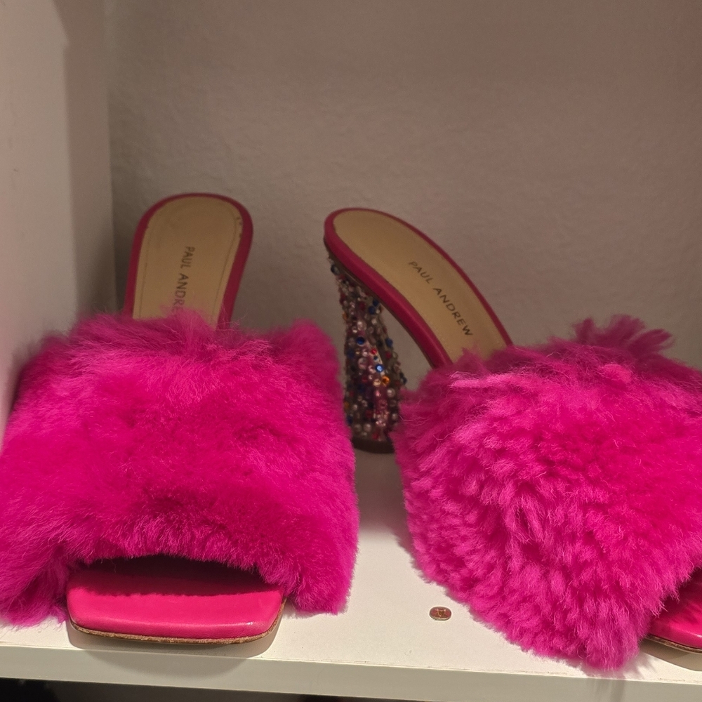 Shoe - Picture 6 of 6